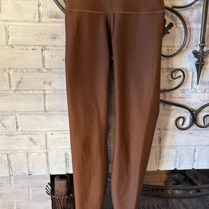 ALO Yoga 7/8 soft sculpture Airlift high waisted Chestnut Leggings XS